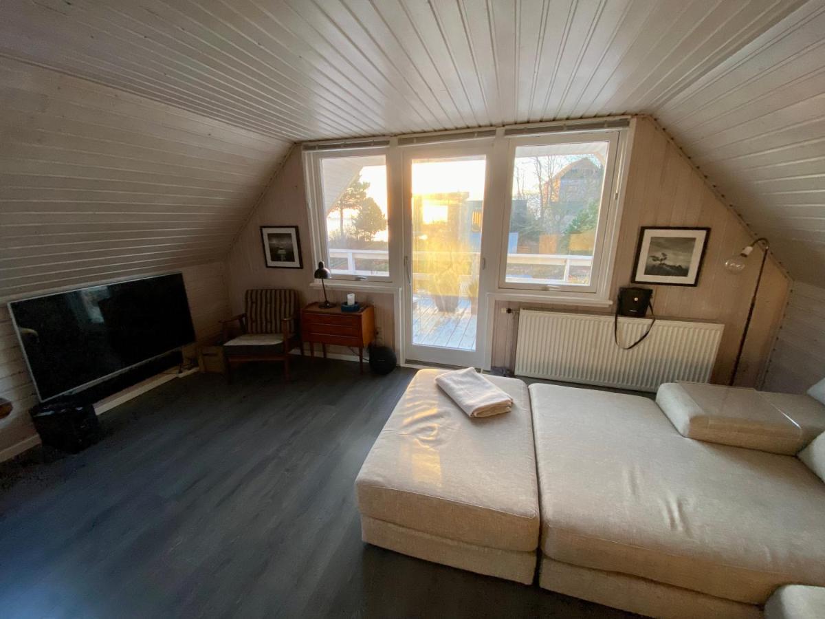 Feriehus Med Havudsigt Spodsbjerg Exterior foto