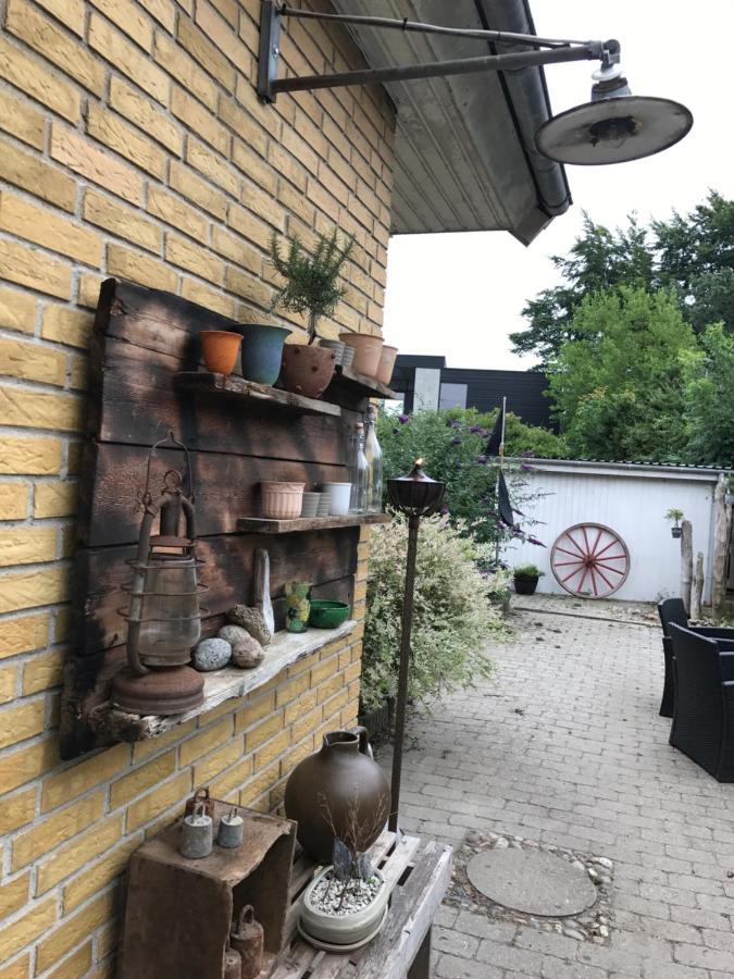 Feriehus Med Havudsigt Spodsbjerg Exterior foto