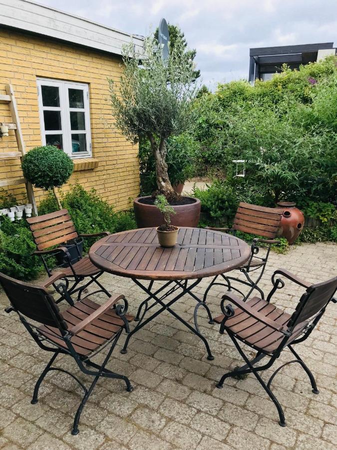 Feriehus Med Havudsigt Spodsbjerg Exterior foto